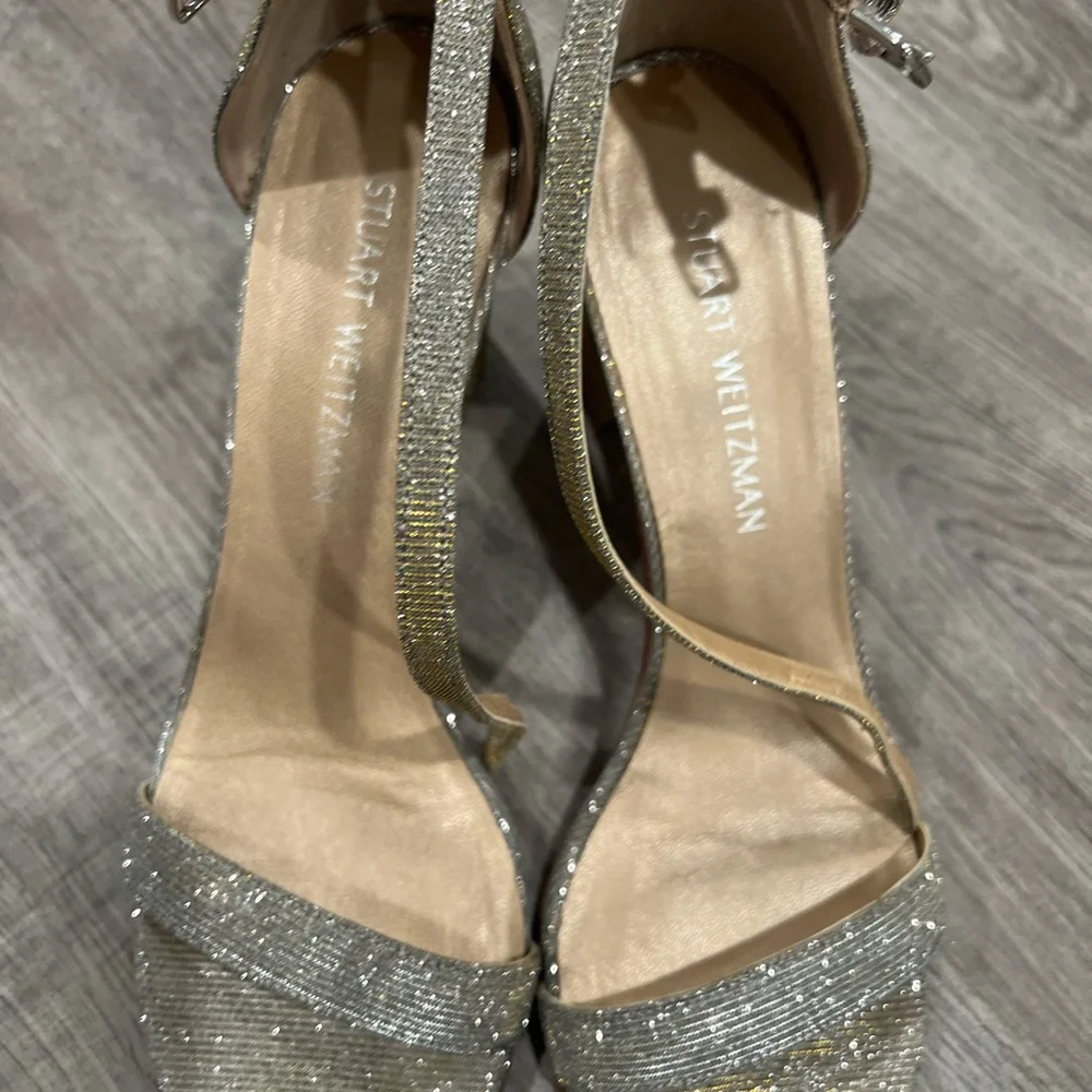 Stuart Weitzman size 11 shoes. - Picture 5 of 8